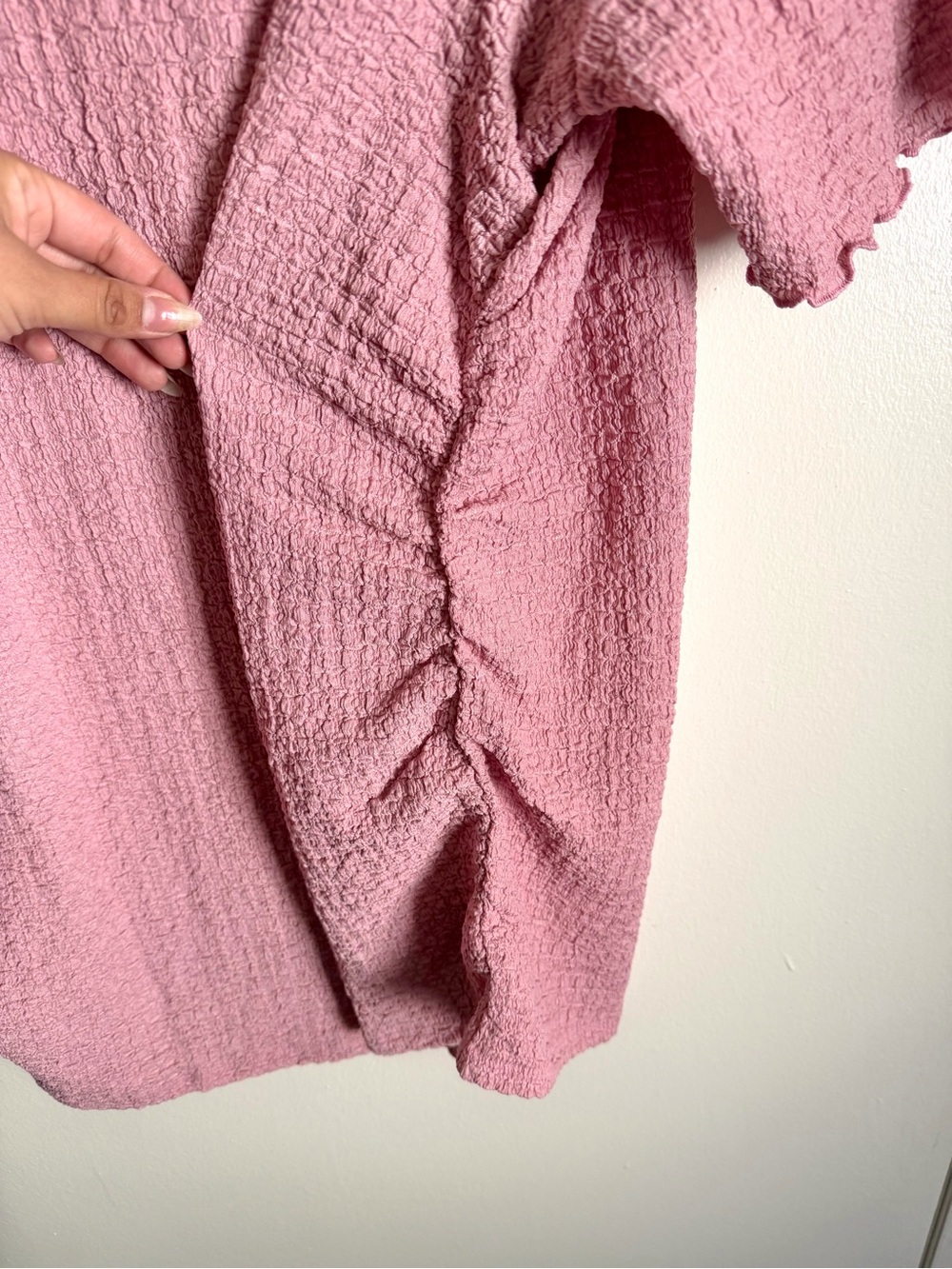 Pink💗 Textured Ruffle-Neck Tunic Top - Picture 6 of 7